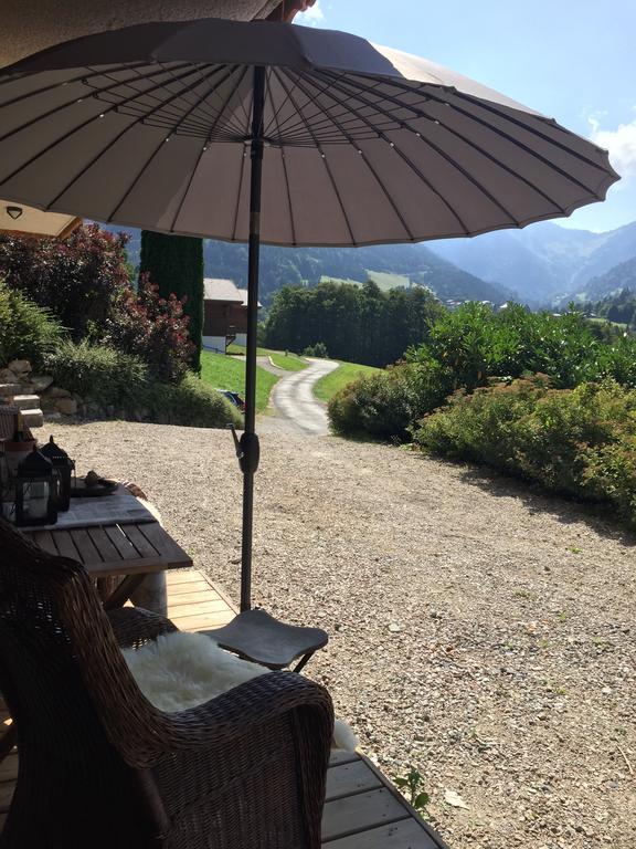 L'Ours Blanc Lodge Le Biot Exterior foto